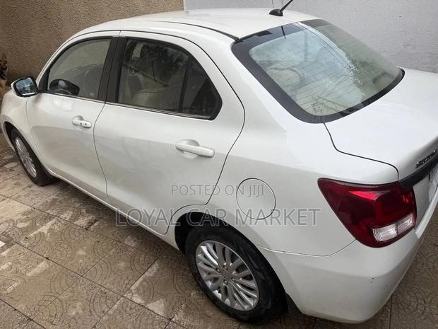 Suzuki Dzire 2022 White