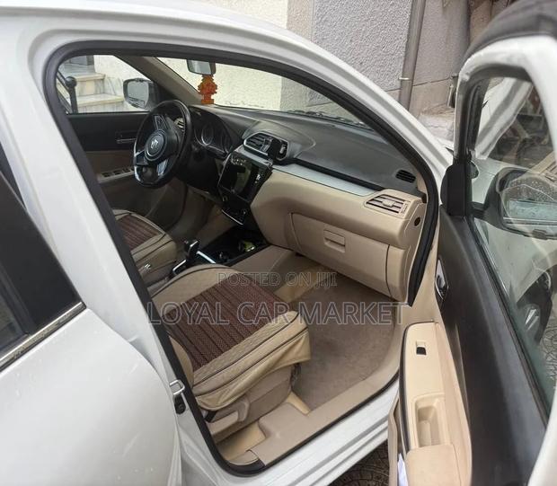 Suzuki Dzire 2022 White