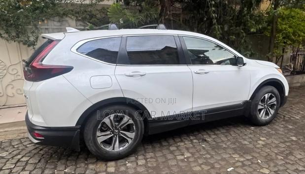 Honda CR-V 2021 White