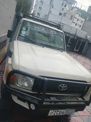 Toyota Land Cruiser 2018 White for sale