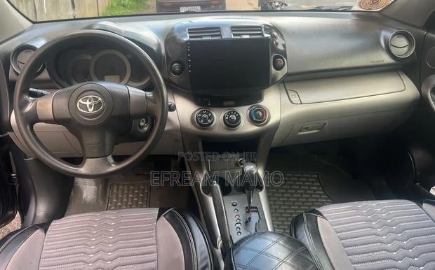 Toyota RAV4 2011 Gray