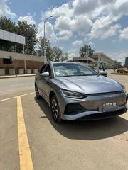 BYD E2 43 kWh 94 hp FWD 2024 Gray for sale