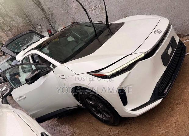 New Toyota bZ4X 2024 White