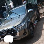 Toyota Hilux 2021 Gray for sale