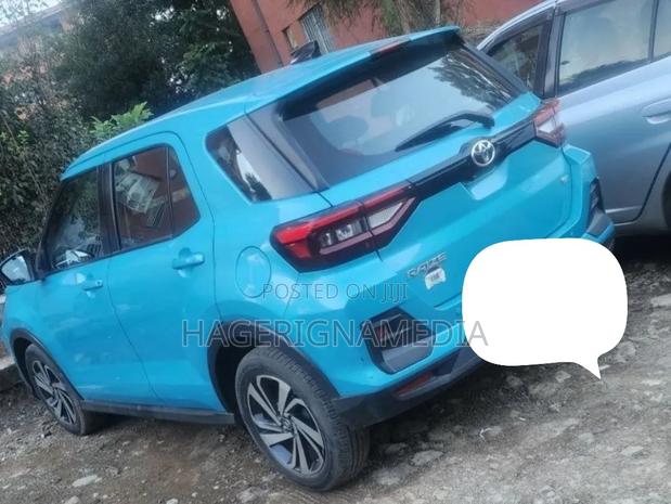 Toyota Raize 2022 Blue