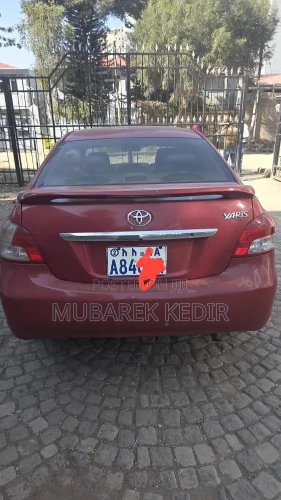 Toyota Yaris 2008 Burgundy