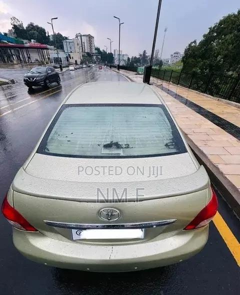 Toyota Yaris 2006 Yellow