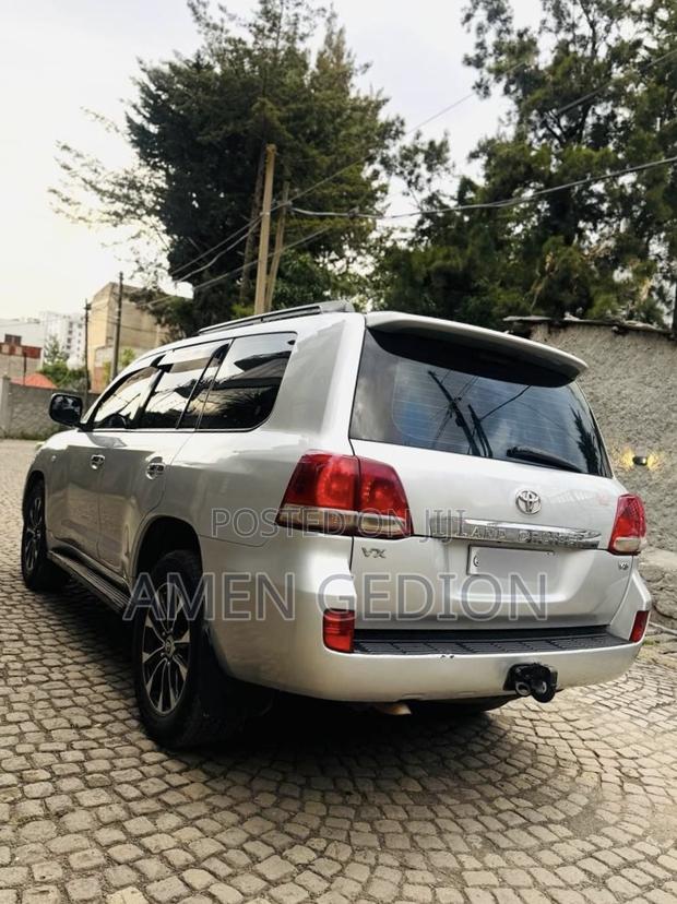 Toyota Land Cruiser 4.5 V8 VXR 2009 Silver