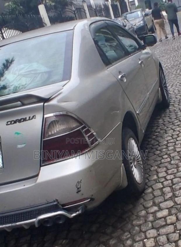 Toyota Corolla 2007 Gold