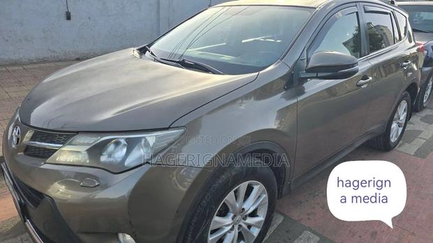 Toyota RAV4 2014 Gray