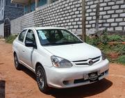Toyota Platz 2005 White for sale