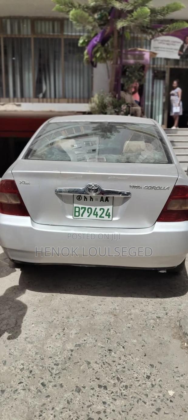 Toyota Corolla 2002 Silver