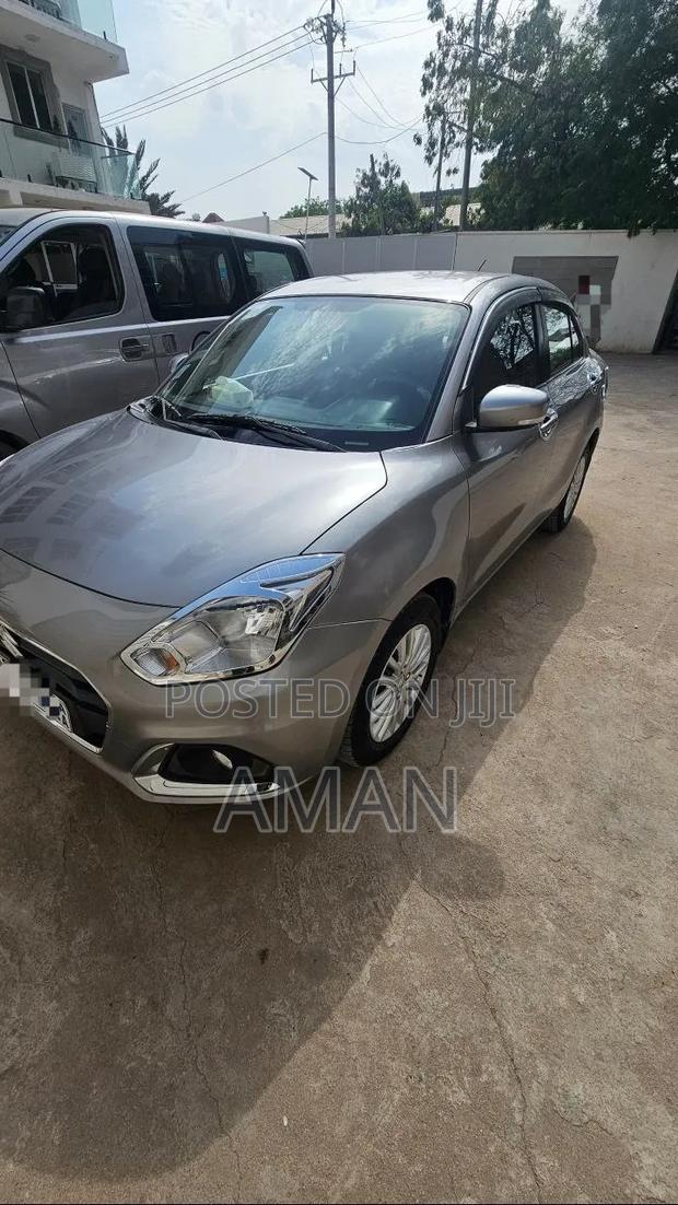 Suzuki Dzire 2022 Silver