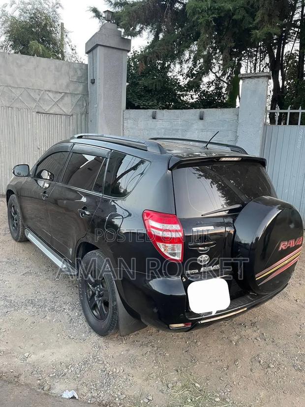 Toyota RAV4 2009 Black