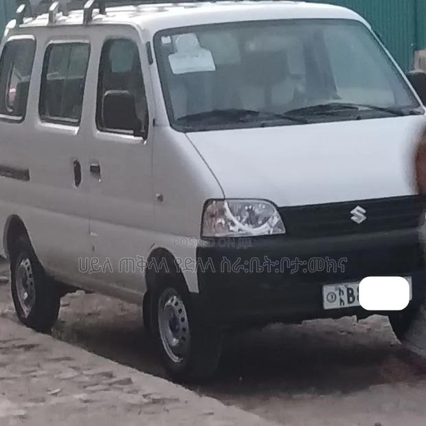 Suzuki Eeco 2024 Ivory