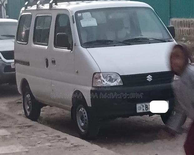 Suzuki Eeco 2024 Ivory