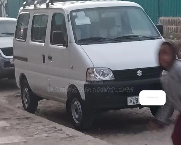 Suzuki Eeco 2024 Ivory