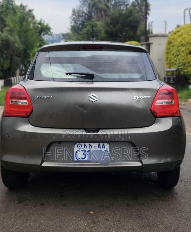 Suzuki Swift RS 2022 Gray