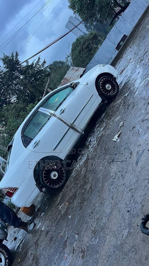 Toyota Corolla 2007 White