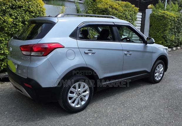 Hyundai Creta 2019 Silver