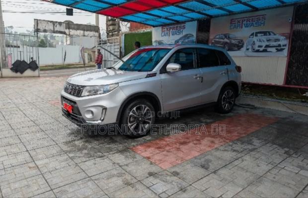 Suzuki Vitara 2020 Silver