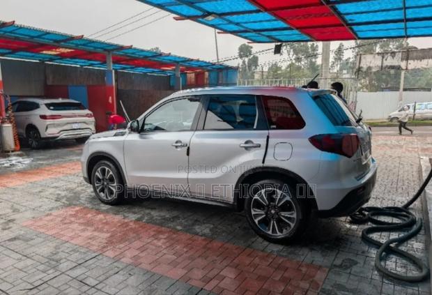 Suzuki Vitara 2020 Silver