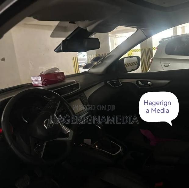 Nissan Qashqai 2018 Black