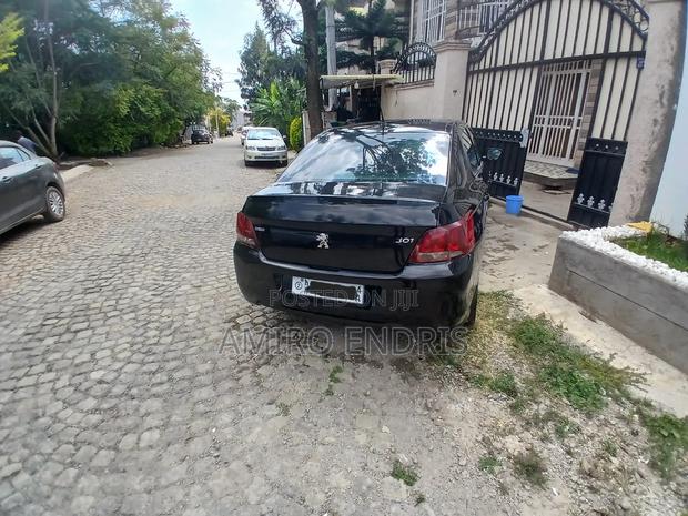 Peugeot 301 2017 Black