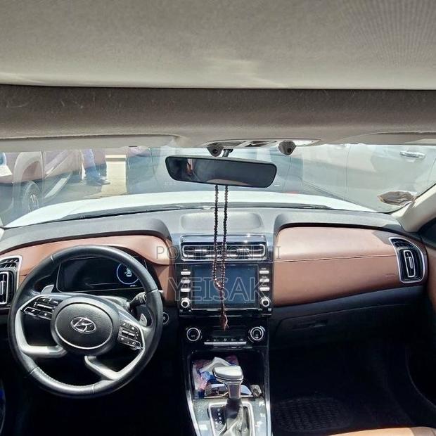 Hyundai Creta 2022 White
