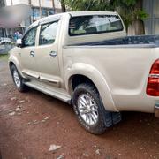 Toyota Hilux 2013 Gold for sale