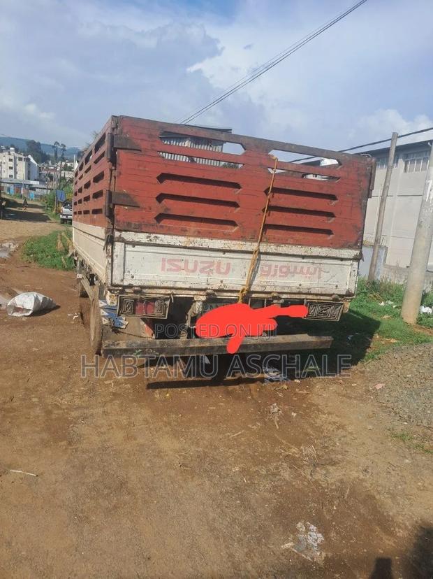 Isuzu KB 2006
