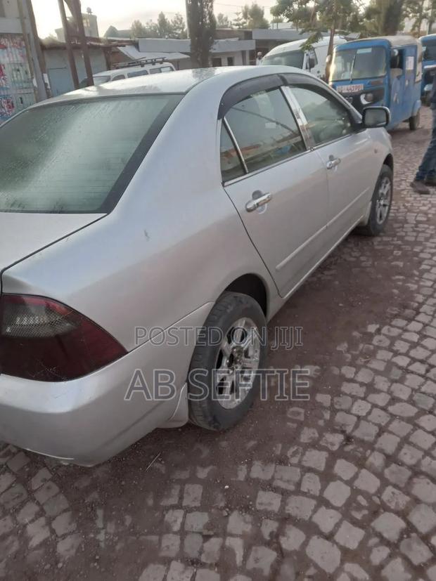 Toyota Corolla 2004 Silver