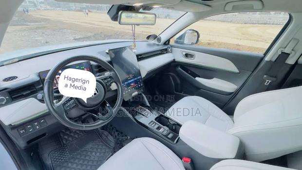 Honda CR-V e:FCEV 2025 White