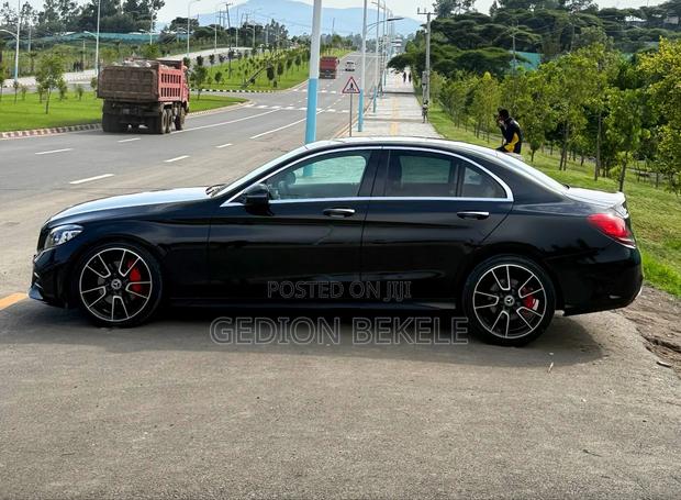 Mercedes-Benz E200 2019 Black