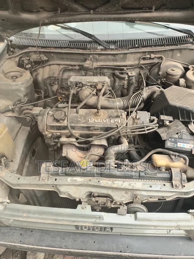 Toyota Corolla 1990 Gray