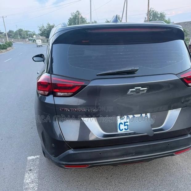 Chevrolet Orlando 2024 Matt Black