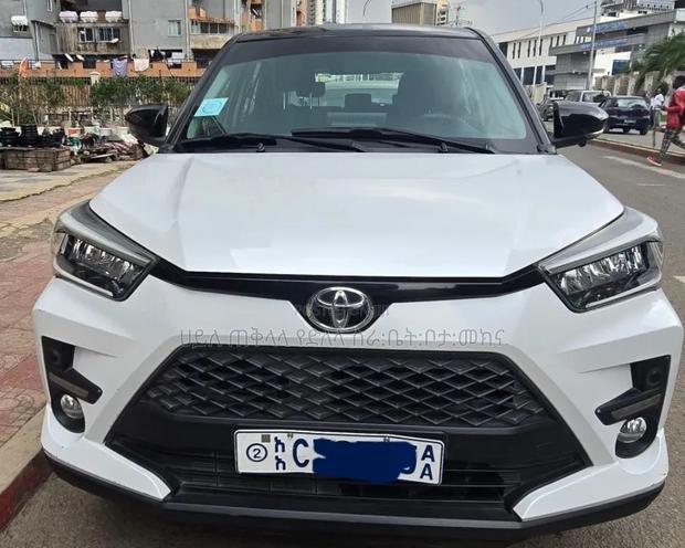 Toyota Raize 2022 White