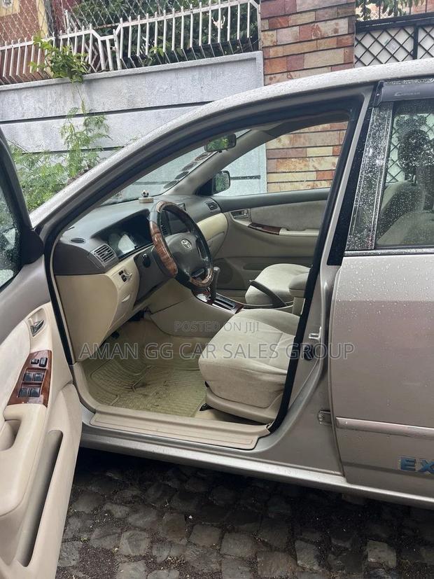 Toyota Corolla 2003 Beige