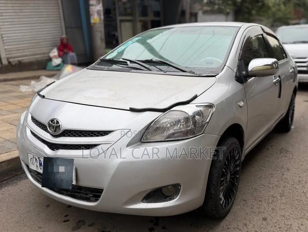Toyota Yaris 2007 Silver