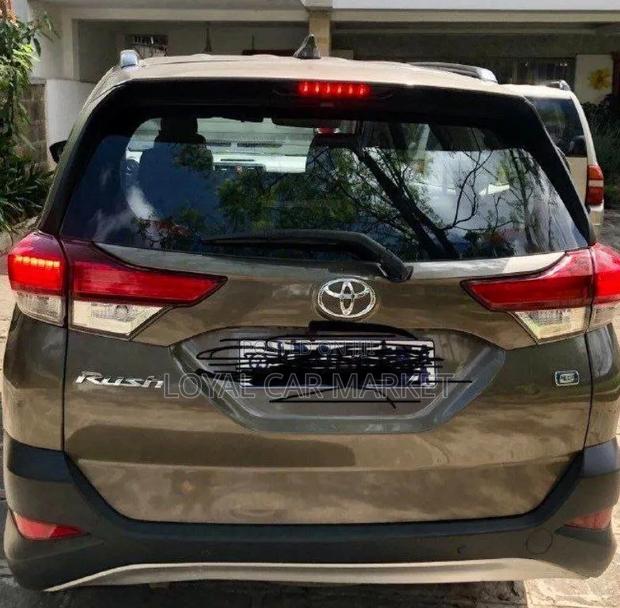 Toyota Rush 2021 Ivory