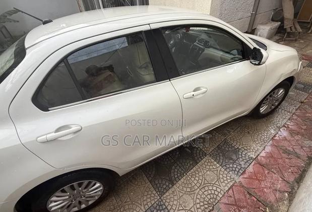 Suzuki Dzire 2022 White
