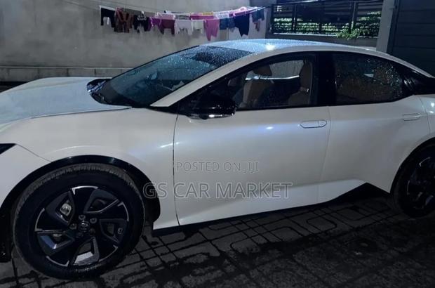 Toyota bZ3 2023 White