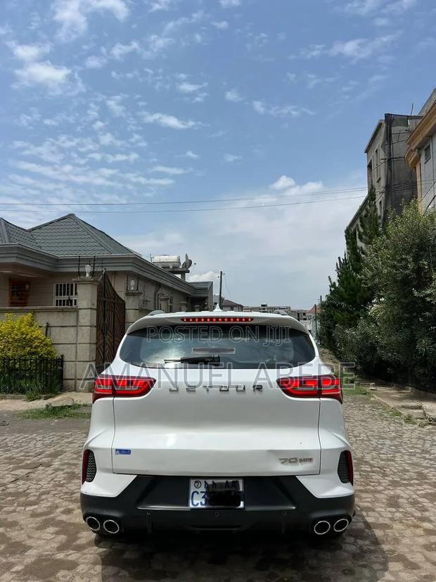 Jetour X70 1.5 7-Seater FWD 2022 White