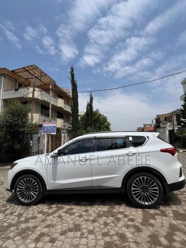 Jetour X70 1.5 7-Seater FWD 2022 White