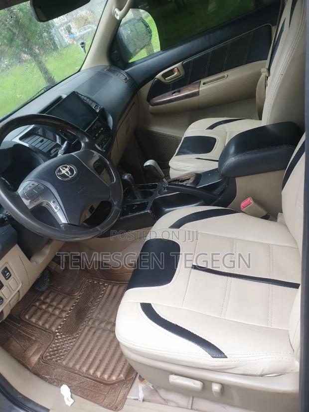 Toyota Hilux 2014