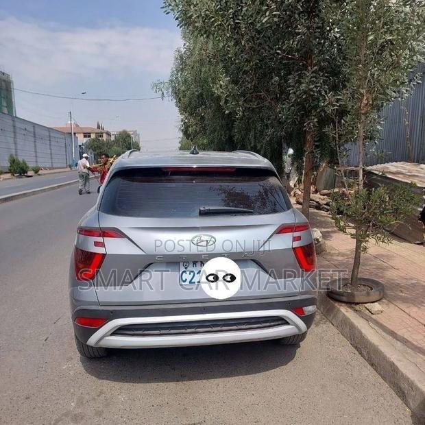 Hyundai Creta 2022 Silver