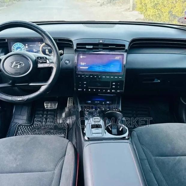Hyundai Tucson 2022 Gray