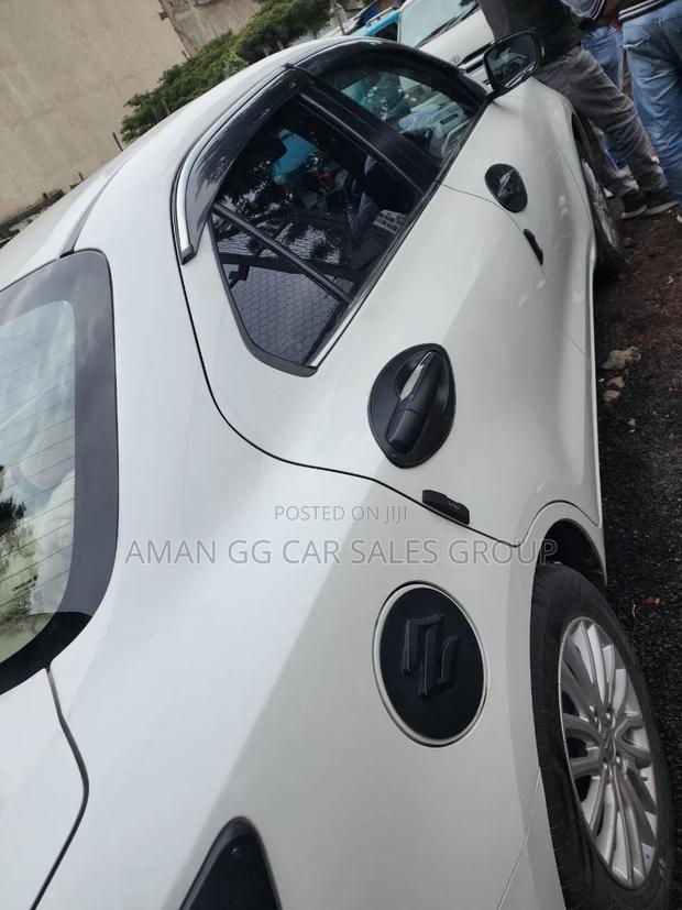 Suzuki Dzire 2023 White