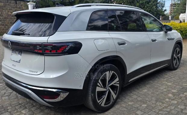 New Volkswagen ID.6 2024 White