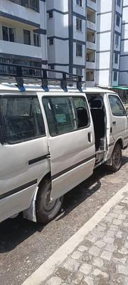 Toyota Hilux 1990 White for sale